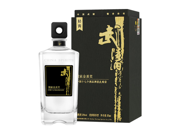 石家庄上门回收武陵酒轻酱53度375ml国家金质奖礼盒装